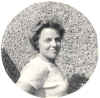 Ivy_outside_Hampton.jpg (237836 bytes)